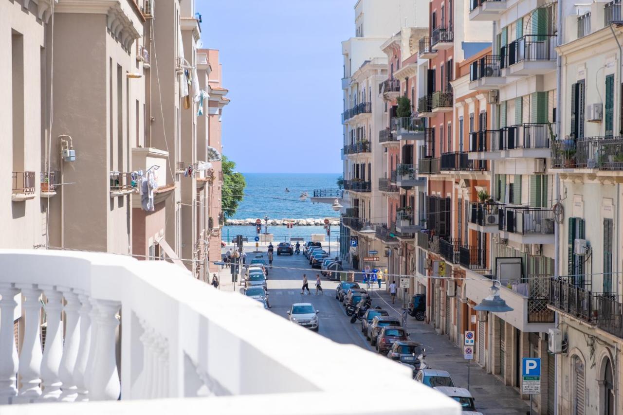 Palazzo Zippitelli Apartments Bari Exterior foto