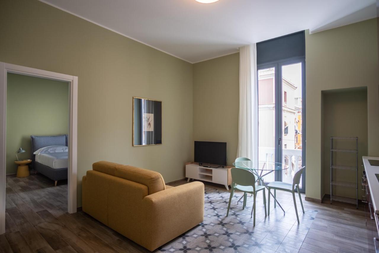 Palazzo Zippitelli Apartments Bari Exterior foto